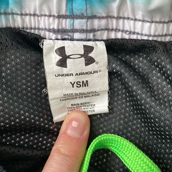 Under Armour stripe bathing suit w/mesh lining & drawstring big boys sz youth S - Picture 5 of 7